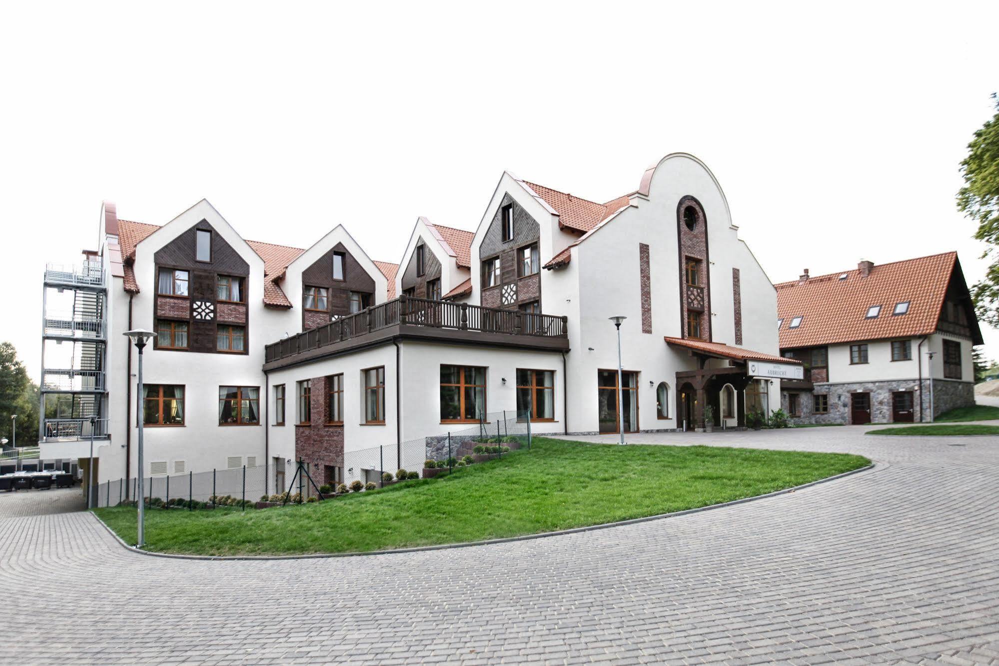 Hotel Aubrecht Country Spa Resort Przechlewo Kültér fotó