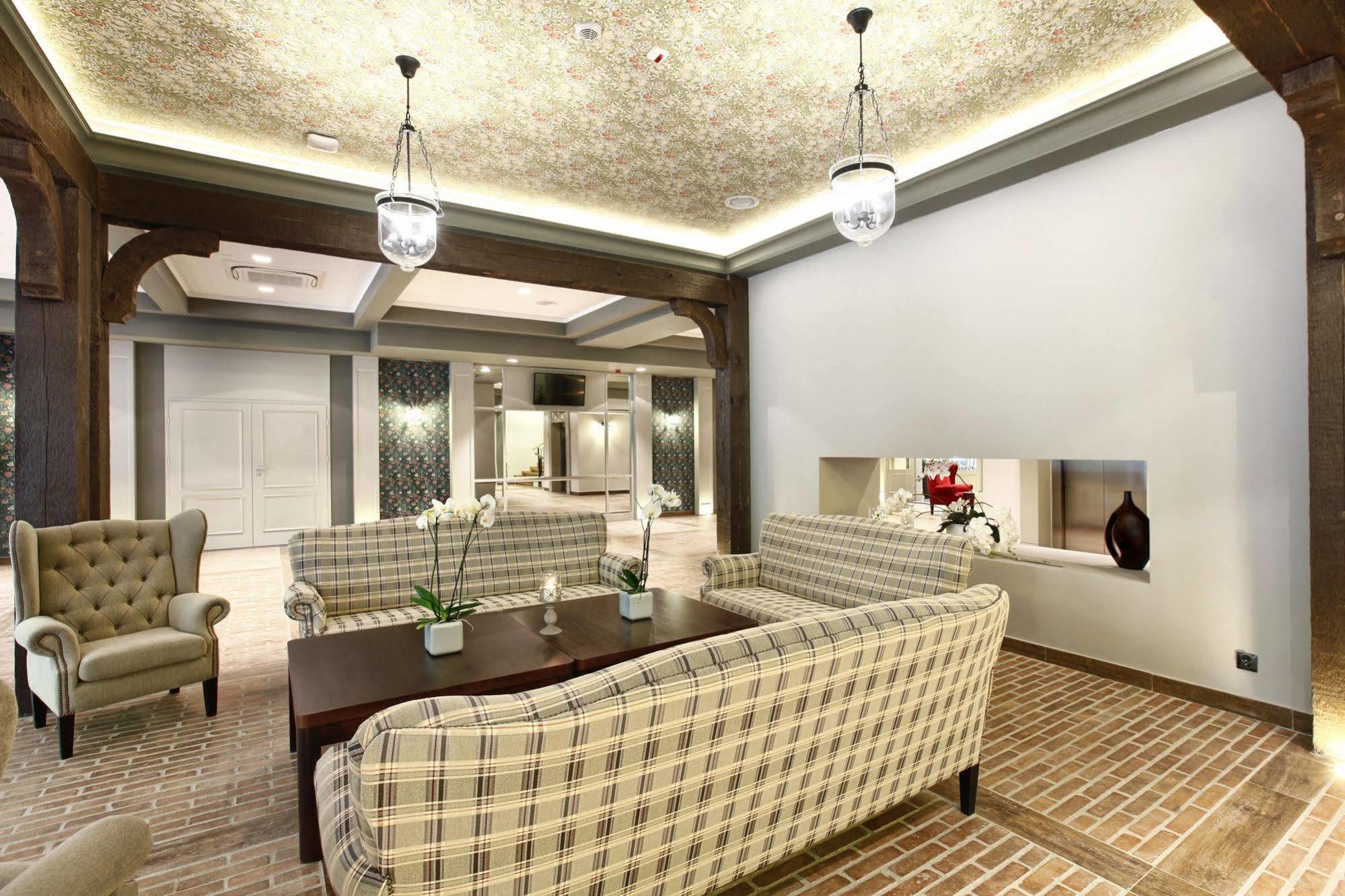 Hotel Aubrecht Country Spa Resort Przechlewo Kültér fotó